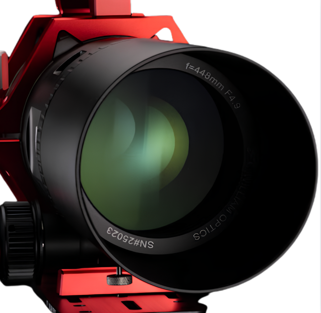 William Optics RedCat 91 WIFD front lens objective close up.