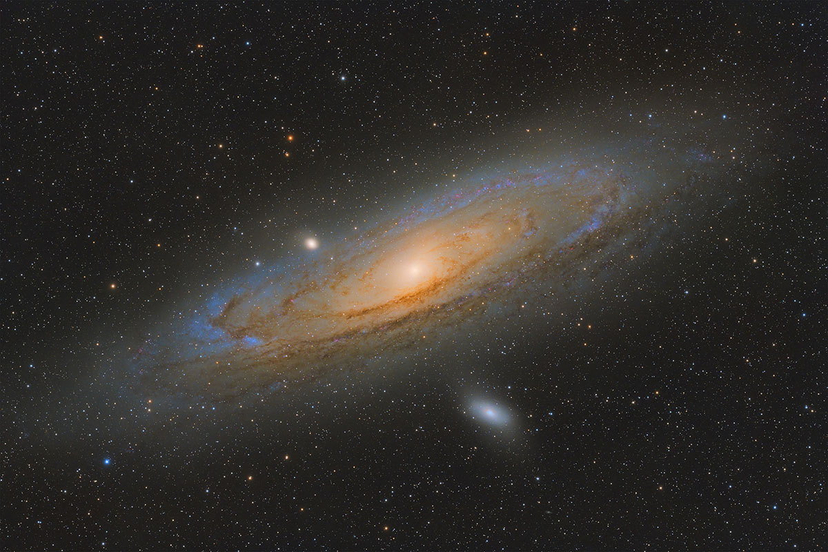 The Andromeda Galaxy taken with the Askar SQA85 and a full frame sensor camera by Mr. ZhuLiQun